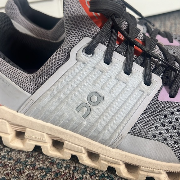 On Cloud Cloudswift Running Shoes size 10 - Picture 4 of 7